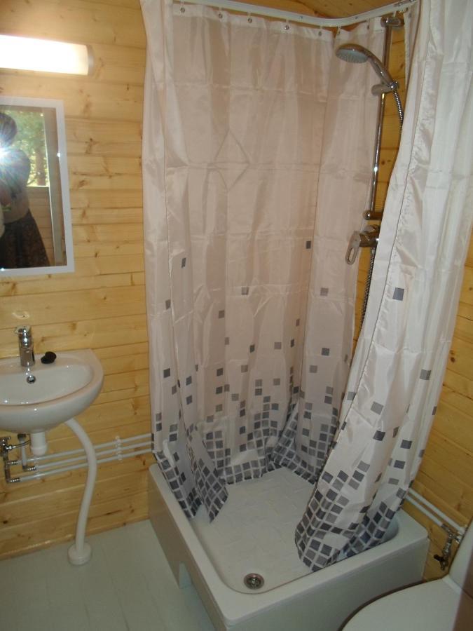 Tihase Puhkemajake Pärnu Extérieur photo