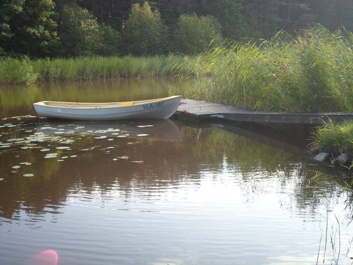 Tihase Puhkemajake Pärnu Extérieur photo