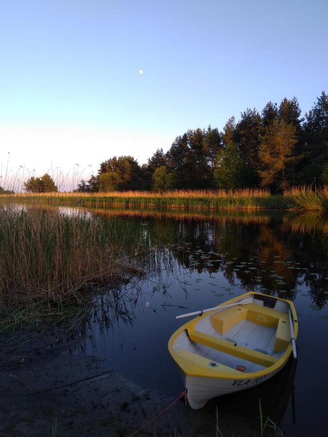 Tihase Puhkemajake Pärnu Extérieur photo