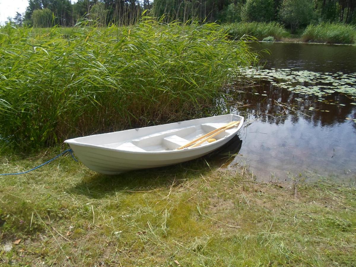 Tihase Puhkemajake Pärnu Extérieur photo