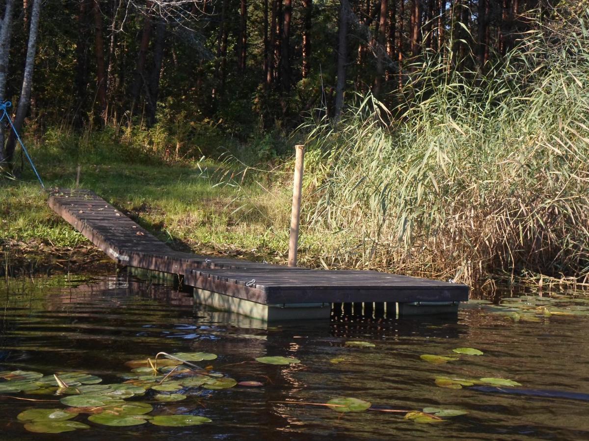 Tihase Puhkemajake Pärnu Extérieur photo